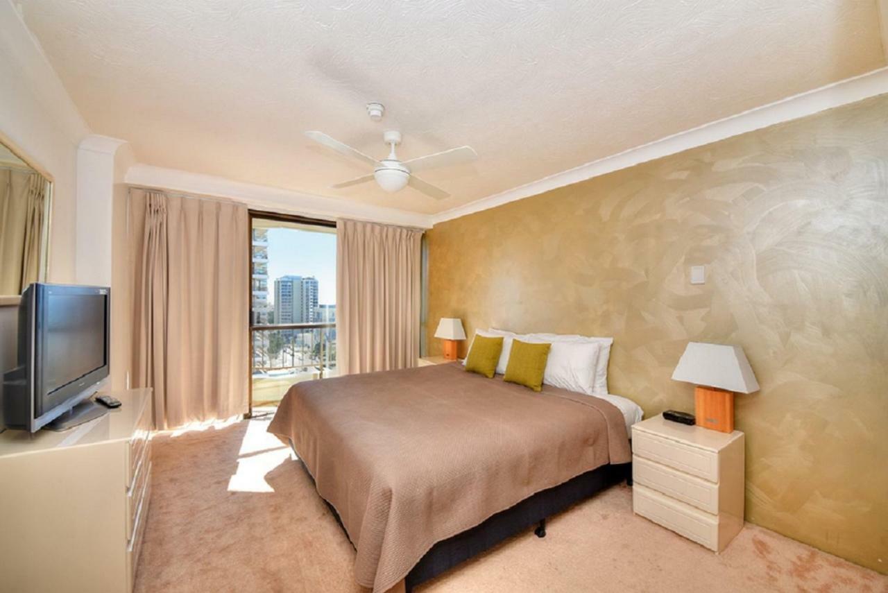 Bougainvillea Gold Coast Holiday Apartments Exterior photo